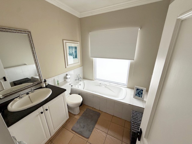 To Let 3 Bedroom Property for Rent in Kyalami Estates Gauteng