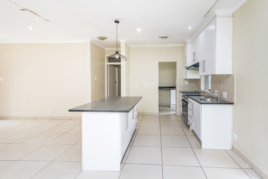 3 Bedroom Property for Sale in Parkmore Gauteng