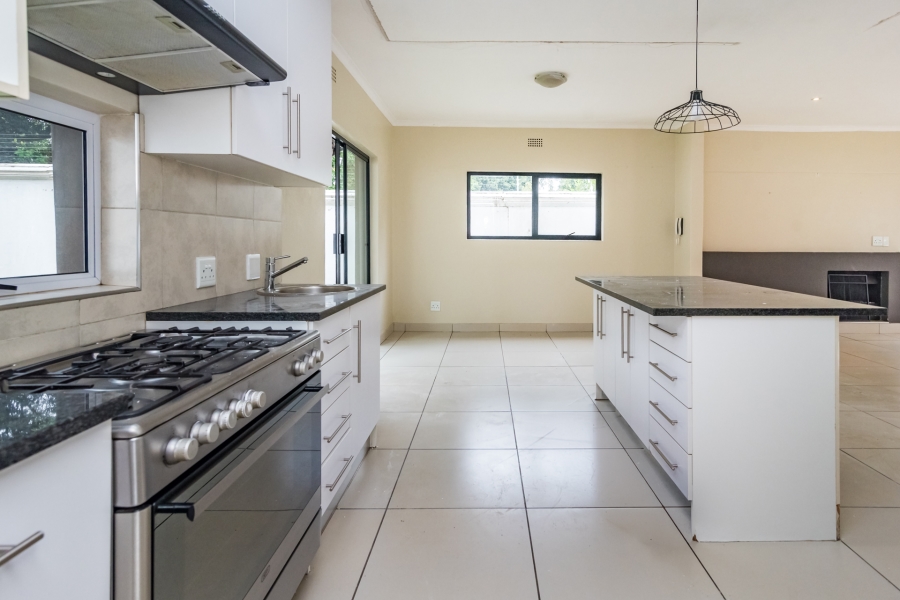 3 Bedroom Property for Sale in Parkmore Gauteng