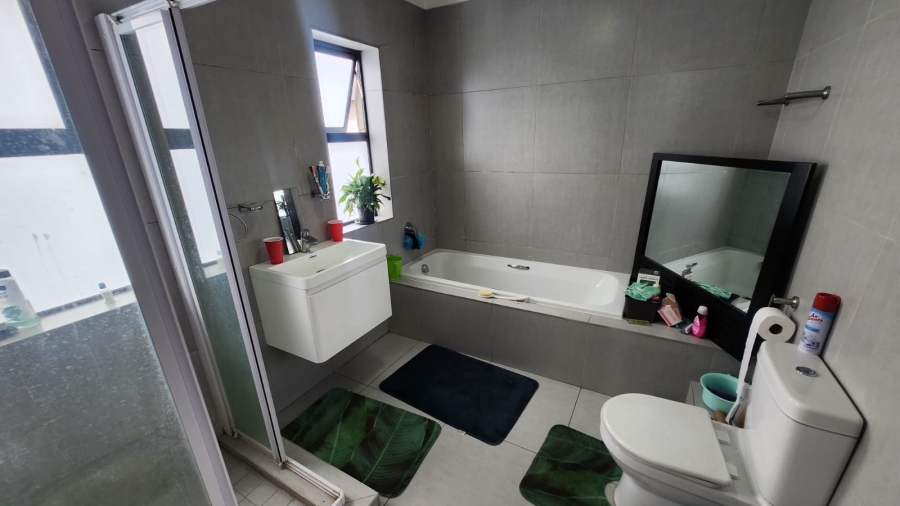 3 Bedroom Property for Sale in Equestria Gauteng