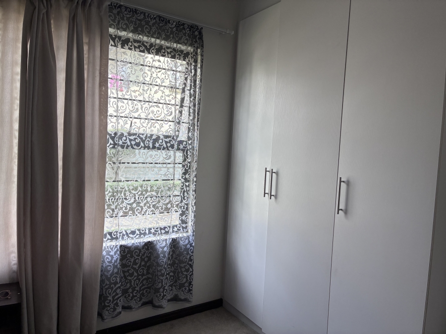 2 Bedroom Property for Sale in Carlswald Gauteng
