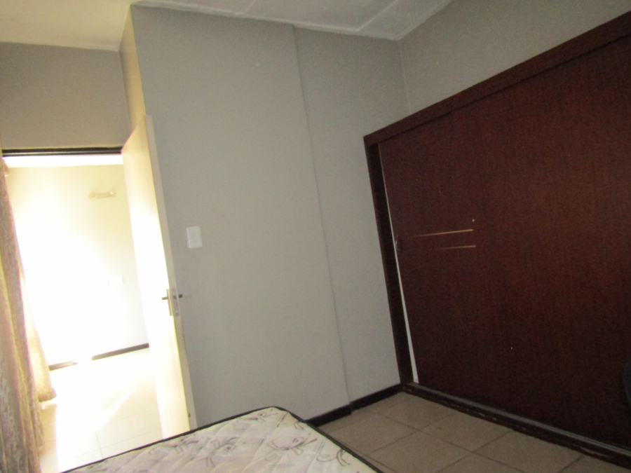 1 Bedroom Property for Sale in Braamfontein Gauteng