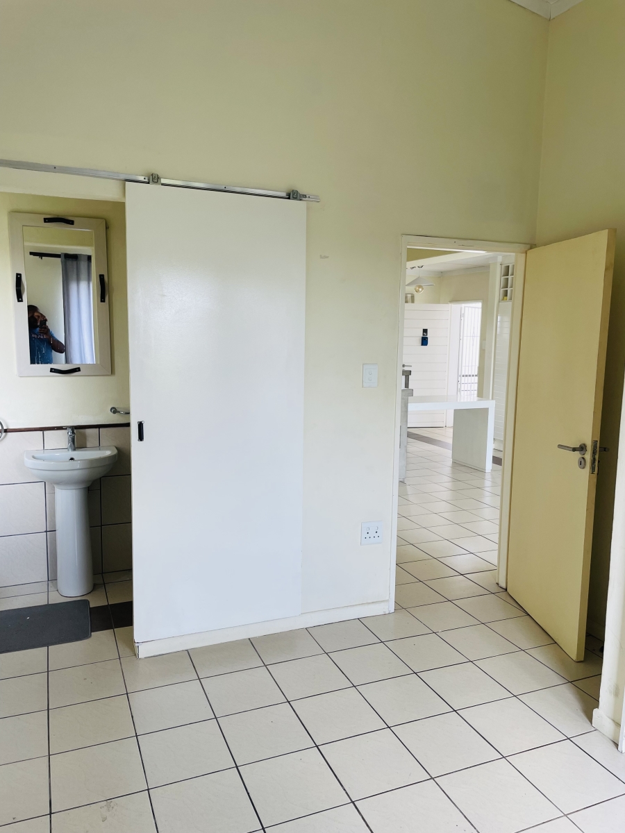 2 Bedroom Property for Sale in Dainfern Gauteng