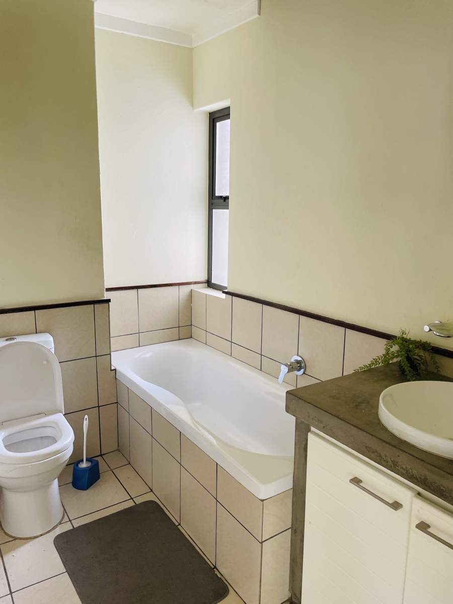 2 Bedroom Property for Sale in Dainfern Gauteng