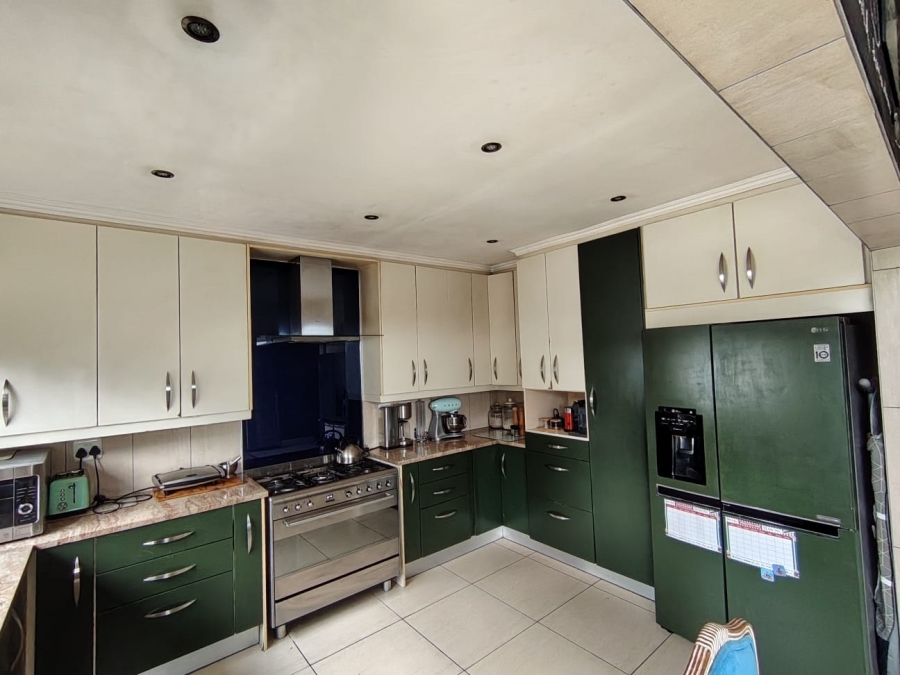 3 Bedroom Property for Sale in Bordeaux Gauteng