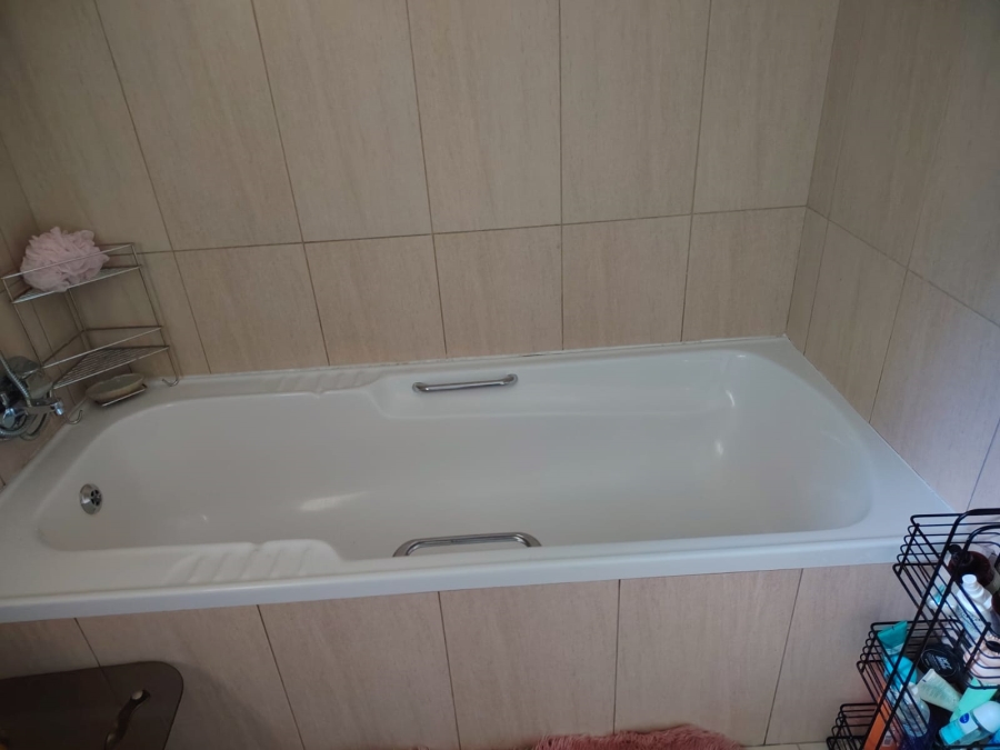 3 Bedroom Property for Sale in Bordeaux Gauteng