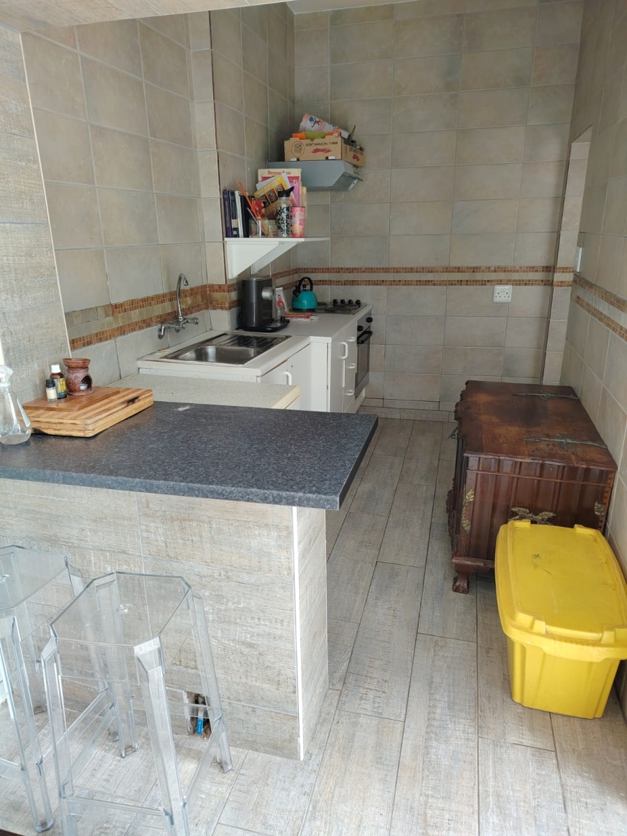 3 Bedroom Property for Sale in Bordeaux Gauteng