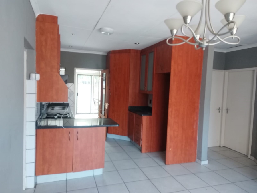2 Bedroom Property for Sale in Pomona Gauteng