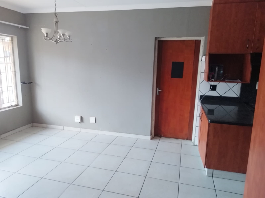 2 Bedroom Property for Sale in Pomona Gauteng