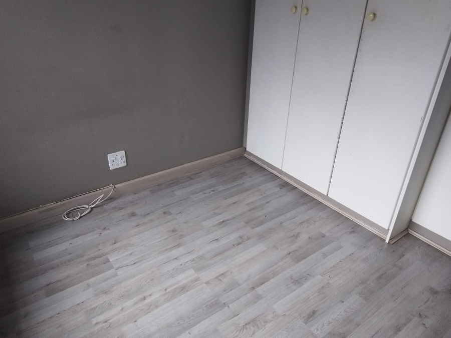 2 Bedroom Property for Sale in Pomona Gauteng