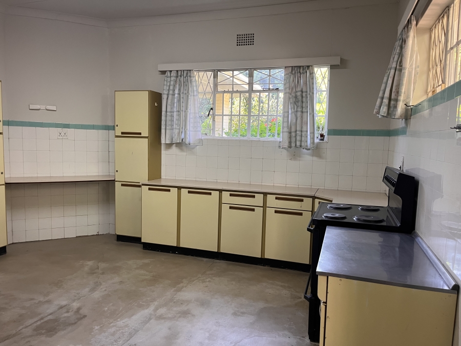 4 Bedroom Property for Sale in Oaklands Gauteng