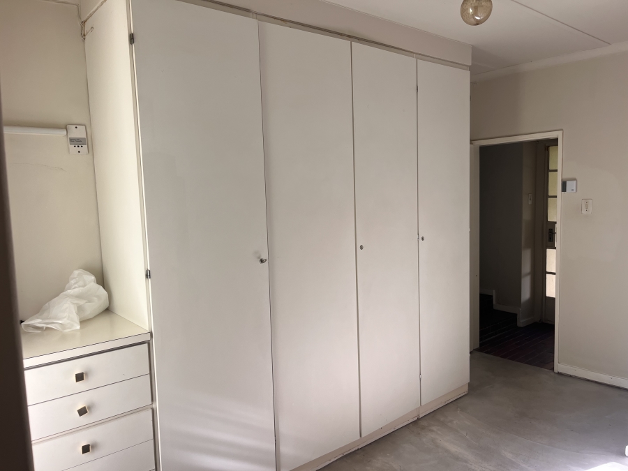 4 Bedroom Property for Sale in Oaklands Gauteng