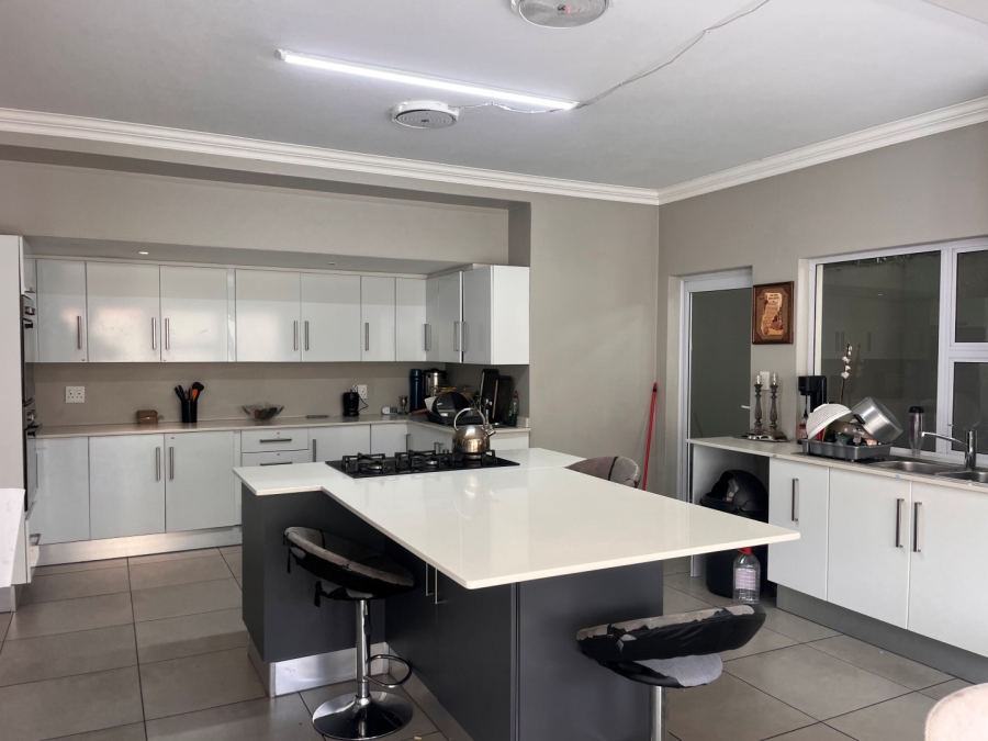 3 Bedroom Property for Sale in Glenhazel Gauteng