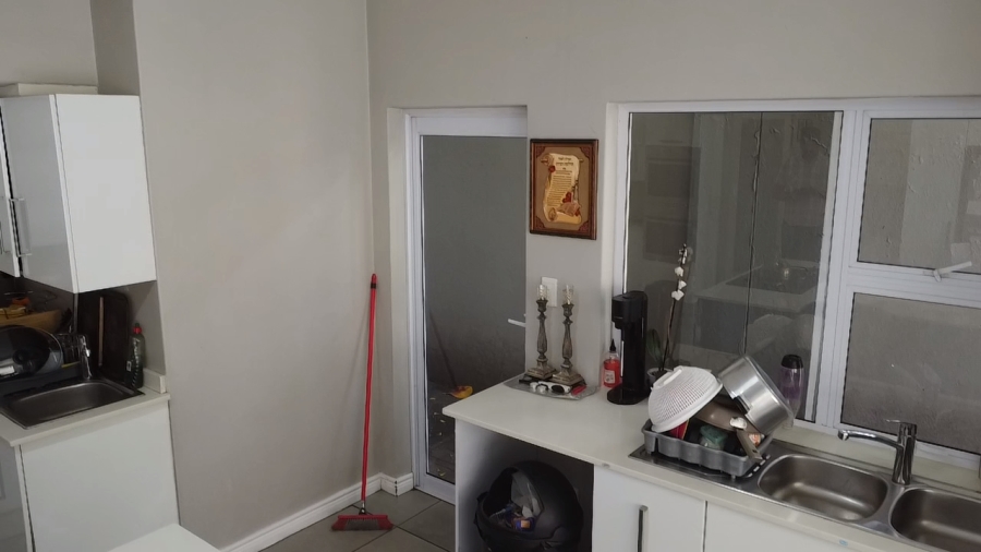 3 Bedroom Property for Sale in Glenhazel Gauteng