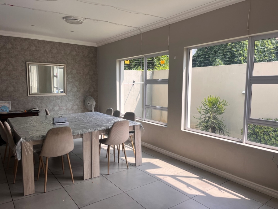 3 Bedroom Property for Sale in Glenhazel Gauteng