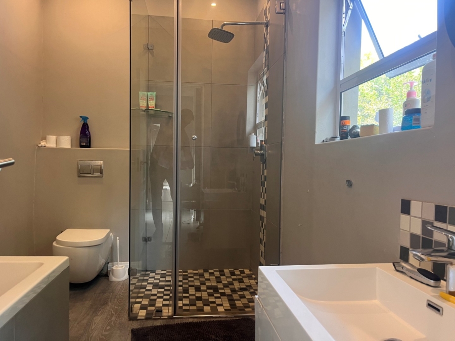 3 Bedroom Property for Sale in Glenhazel Gauteng