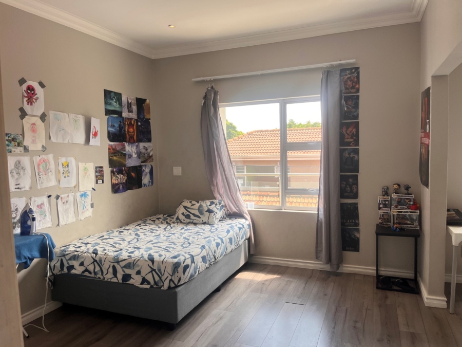 3 Bedroom Property for Sale in Glenhazel Gauteng