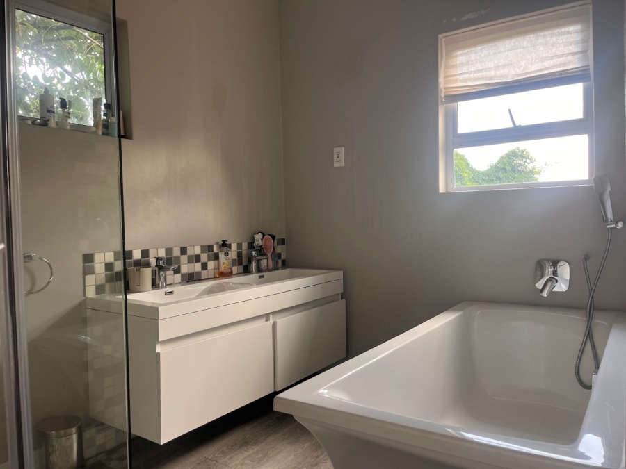 3 Bedroom Property for Sale in Glenhazel Gauteng