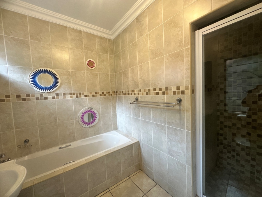 3 Bedroom Property for Sale in Paulshof Gauteng