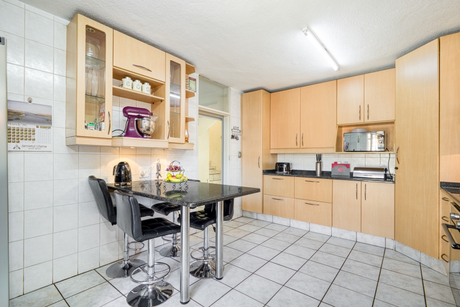 To Let 3 Bedroom Property for Rent in Victory Park Gauteng