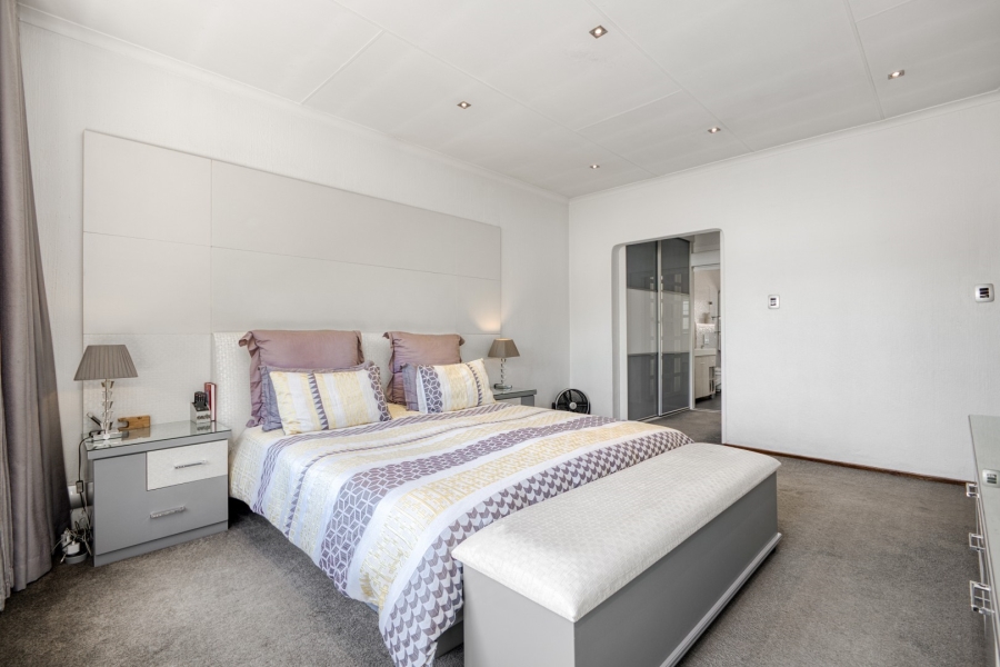 To Let 3 Bedroom Property for Rent in Victory Park Gauteng