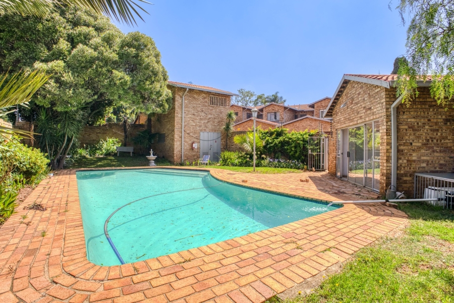 To Let 3 Bedroom Property for Rent in Victory Park Gauteng