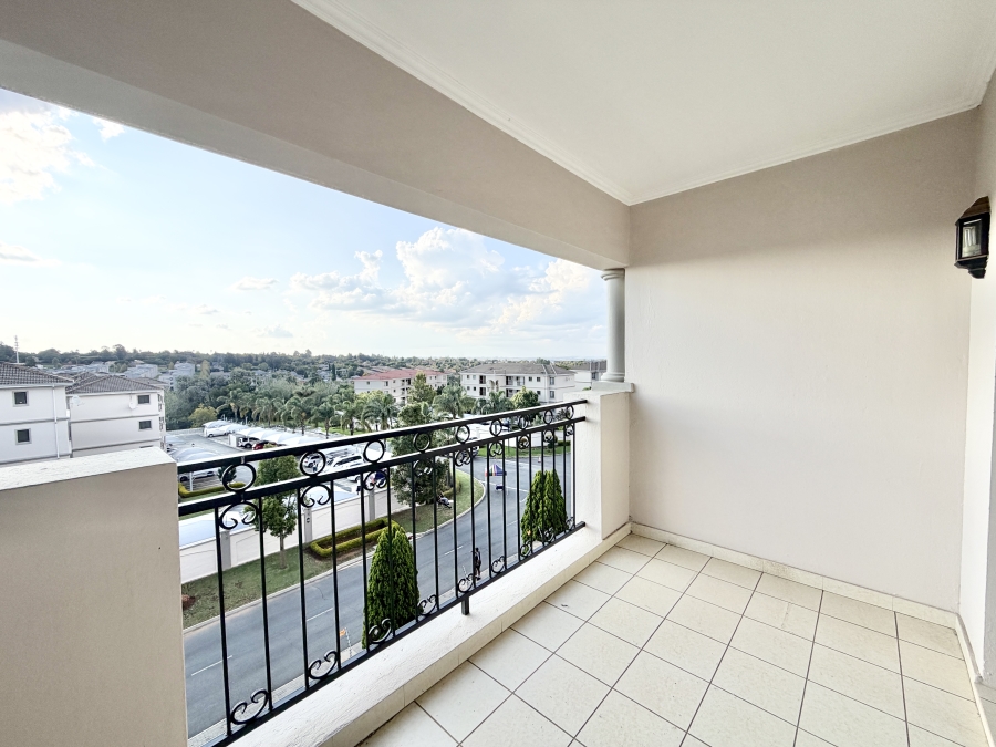 1 Bedroom Property for Sale in Noordwyk Gauteng