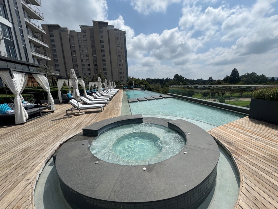 To Let 1 Bedroom Property for Rent in Sandown Gauteng