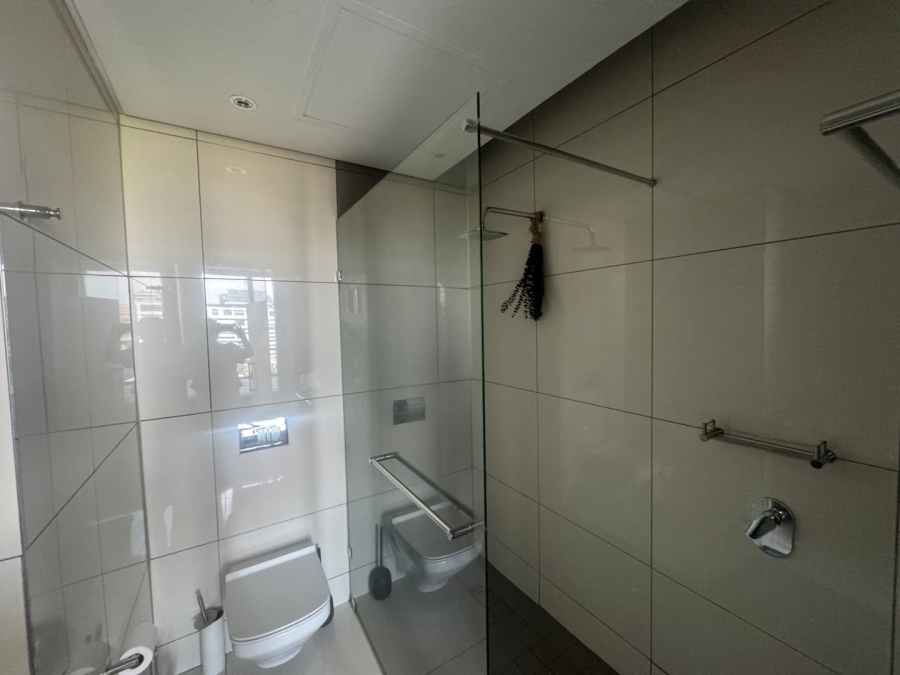 To Let 1 Bedroom Property for Rent in Sandown Gauteng