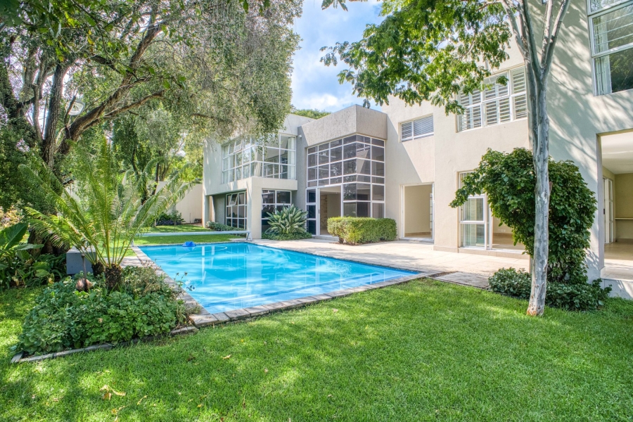 To Let 6 Bedroom Property for Rent in Morningside Gauteng