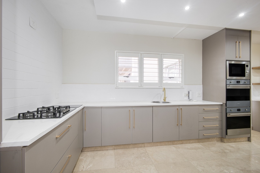 To Let 6 Bedroom Property for Rent in Morningside Gauteng