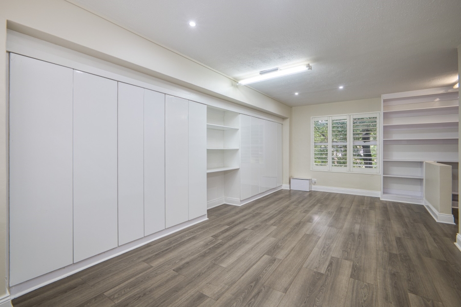 To Let 6 Bedroom Property for Rent in Morningside Gauteng