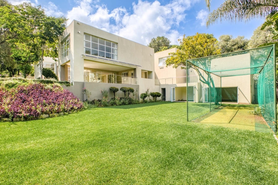 To Let 6 Bedroom Property for Rent in Morningside Gauteng