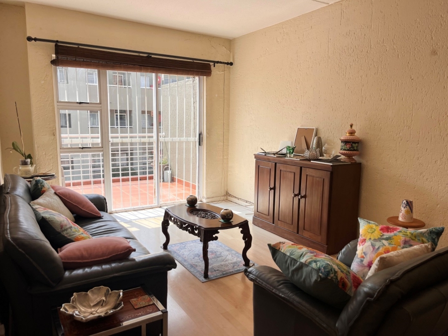 1 Bedroom Property for Sale in Glensan Gauteng