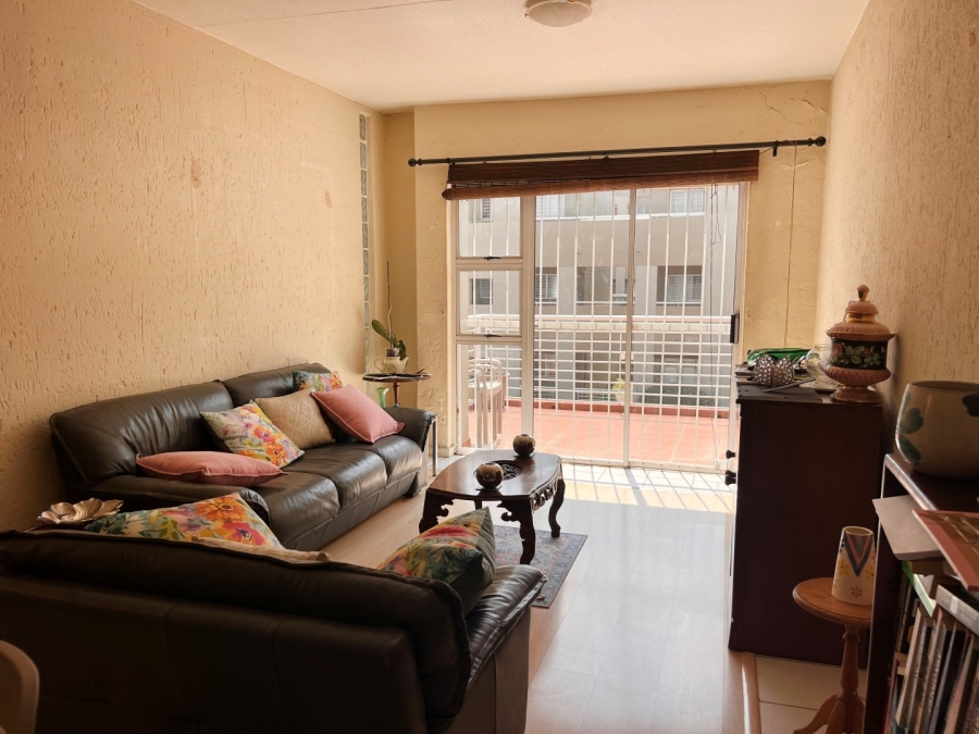 1 Bedroom Property for Sale in Glensan Gauteng