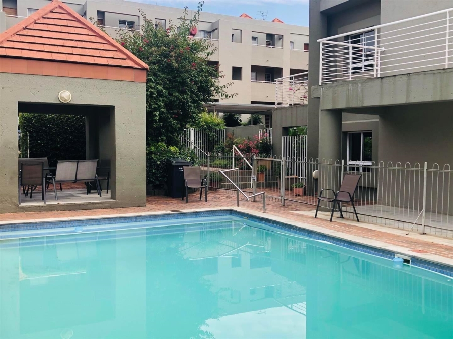 2 Bedroom Property for Sale in Glensan Gauteng
