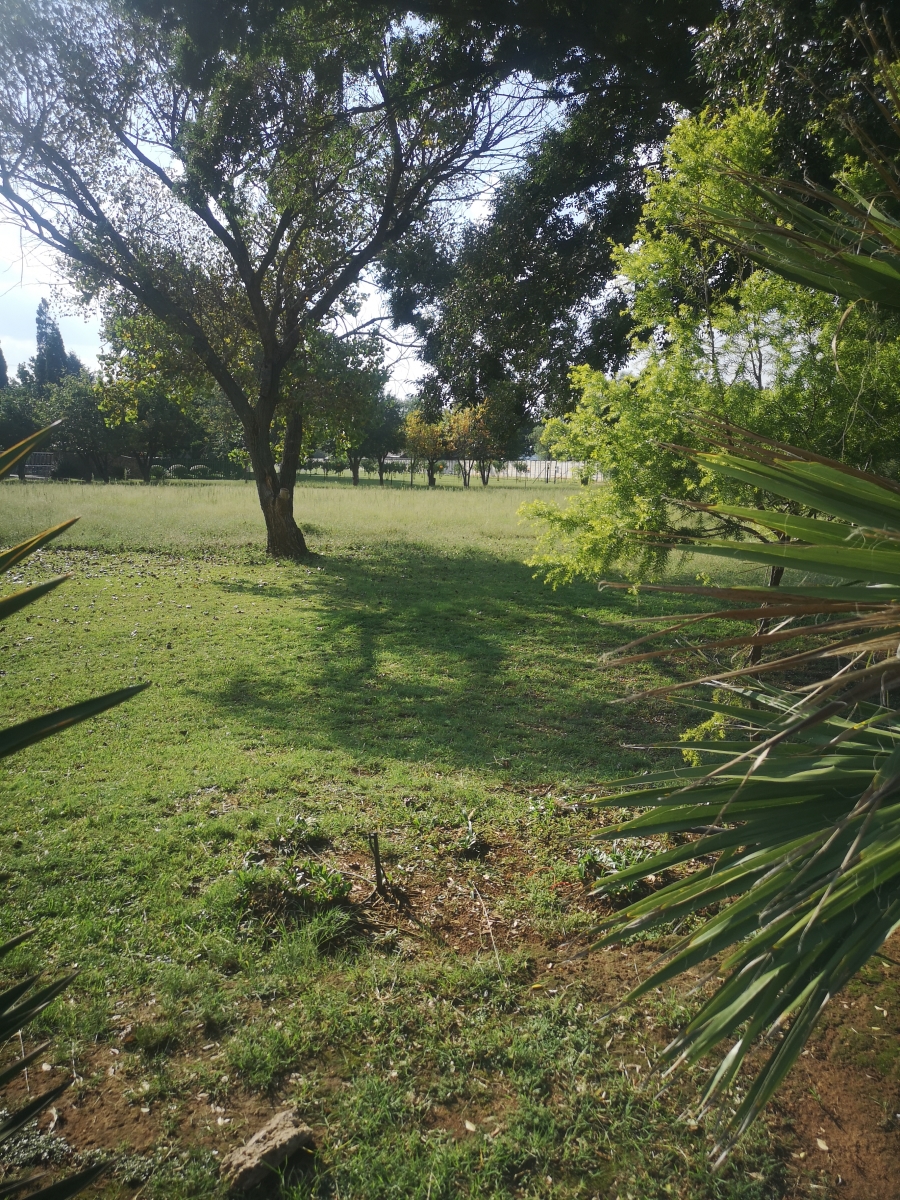 4 Bedroom Property for Sale in Glen Donald A H Gauteng