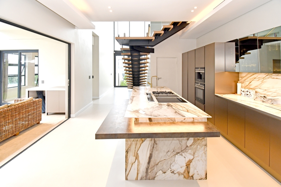 4 Bedroom Property for Sale in Lonehill Gauteng