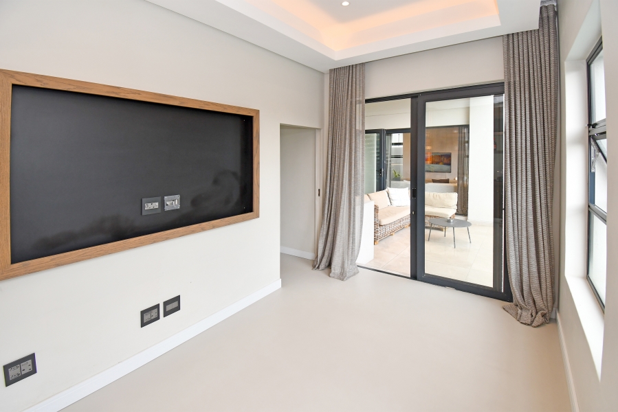 4 Bedroom Property for Sale in Lonehill Gauteng