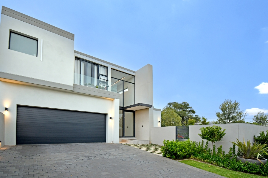 4 Bedroom Property for Sale in Lonehill Gauteng