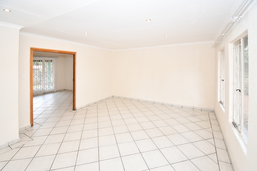 4 Bedroom Property for Sale in Vorna Valley Gauteng