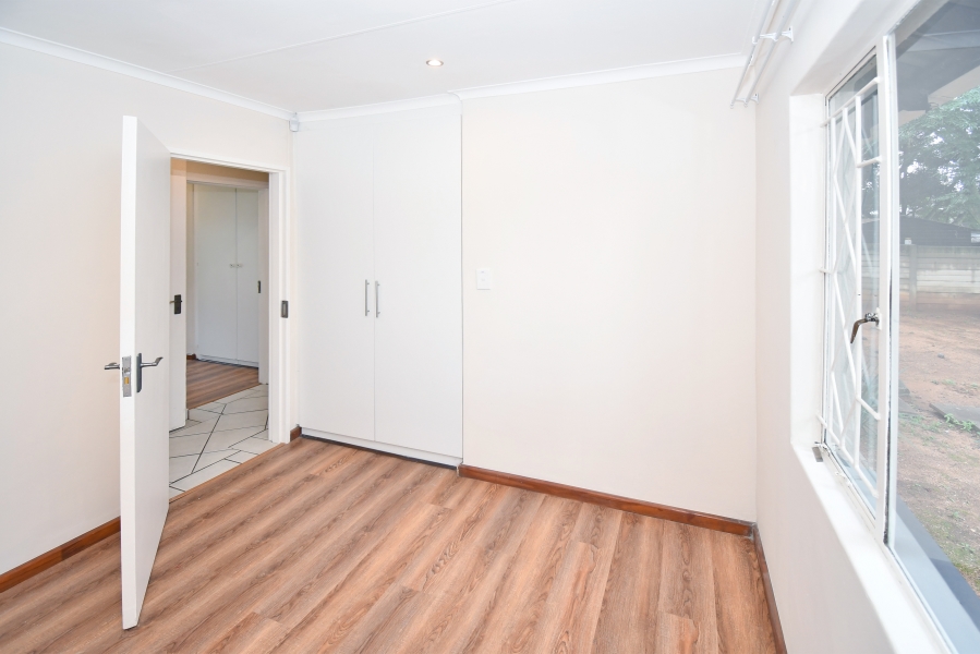 4 Bedroom Property for Sale in Vorna Valley Gauteng