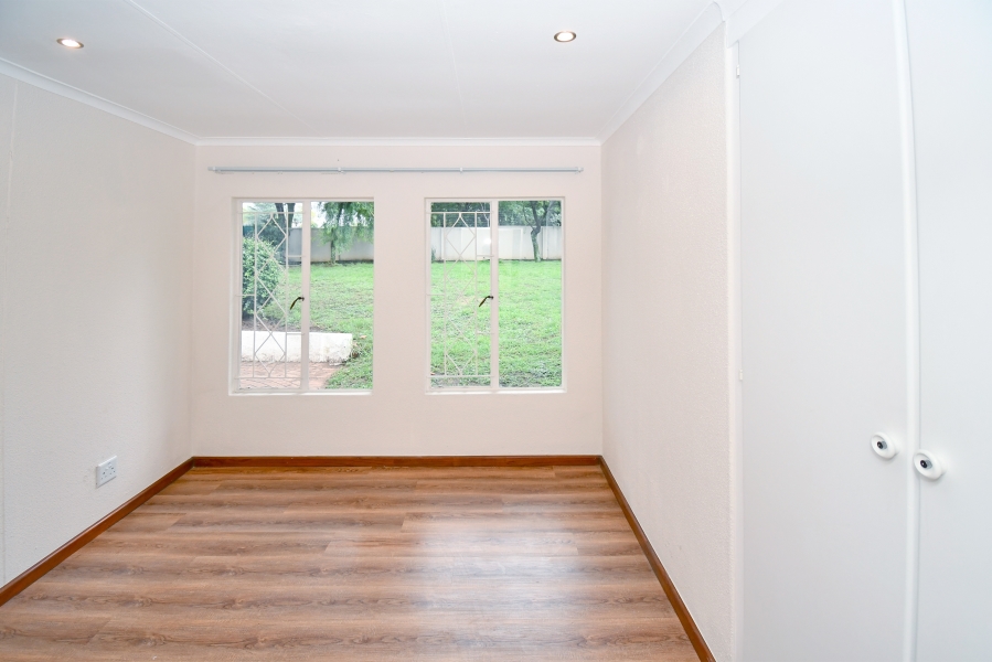 4 Bedroom Property for Sale in Vorna Valley Gauteng