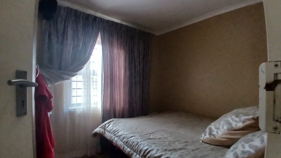 3 Bedroom Property for Sale in Mindalore Gauteng
