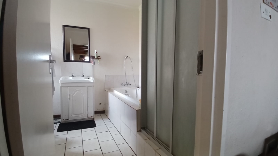 2 Bedroom Property for Sale in Mindalore Gauteng