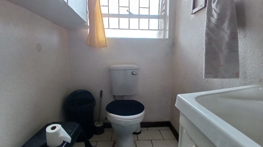 2 Bedroom Property for Sale in Mindalore Gauteng