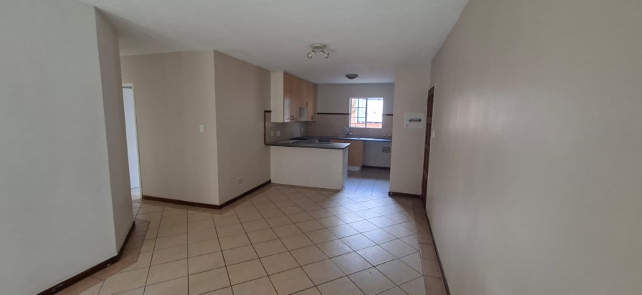 3 Bedroom Property for Sale in Die Hoewes Gauteng
