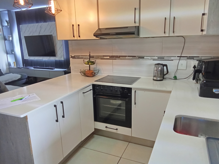 3 Bedroom Property for Sale in Groblerpark Gauteng