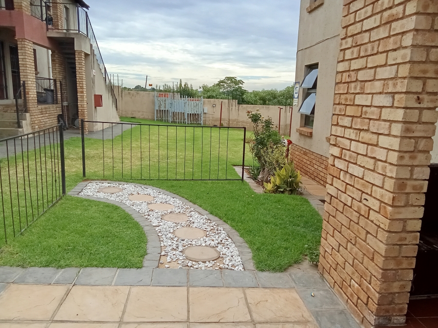3 Bedroom Property for Sale in Groblerpark Gauteng