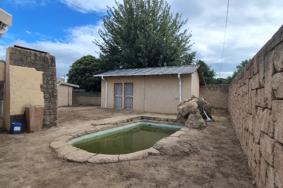 4 Bedroom Property for Sale in Rensburg Gauteng